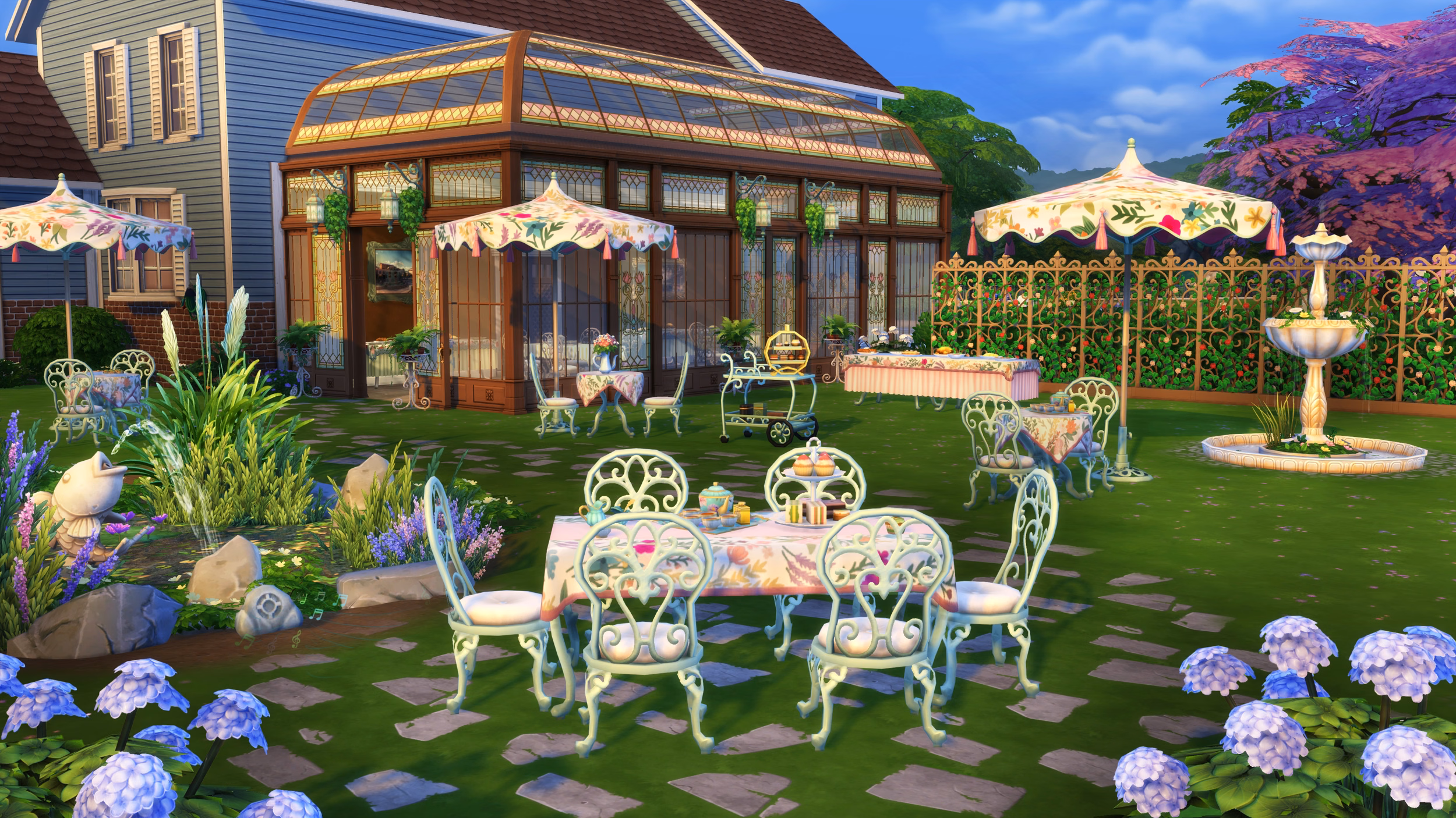 ภาพคีย์อาร์ตทางการของ Tea Time Solarium Kit แสดงห้องกระจกตกแต่งธีมจิบชาสไตล์หรูหรา